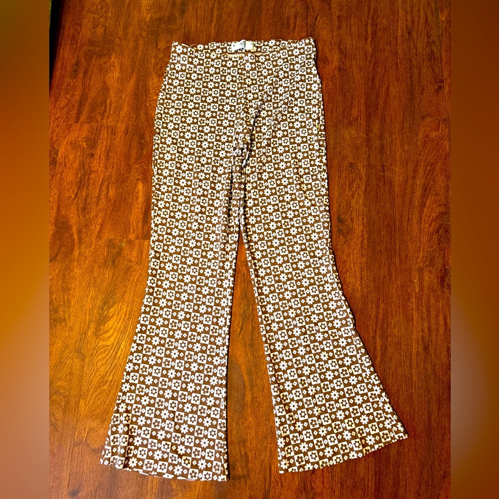 NWT Hollister flare legging XL - LONG